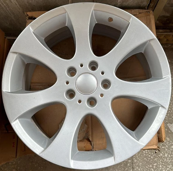 5*120*18*8.0 ET35 CH72.56 7065 SILVER    **
