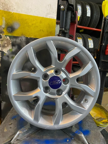 5*108*16*6.5 ET18 CH 65.1 SILVER ST 1602       *