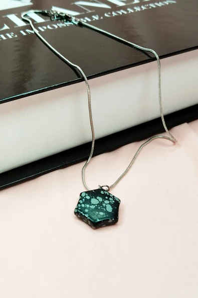 Obsidyen Doğal Taşı Zincirli El Yapımı Kolye Uç: 2 cm Zincir: 20 cm Kutulu - Resim 2