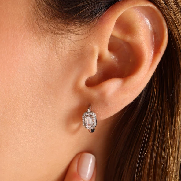 8 Ayar Beyaz Altın Baget Takı Seti (Zincir Dahil) - Resim 3