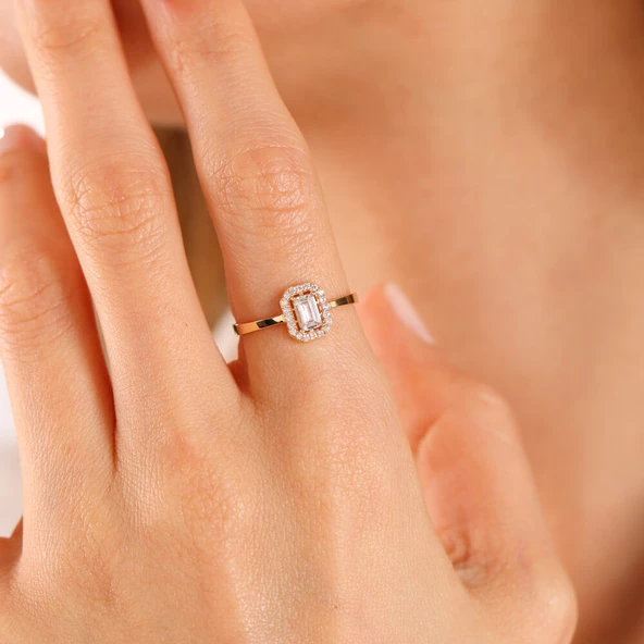 8 Ayar Sarı Altın Baget Takı Seti (Zincir Dahil) - Resim 4