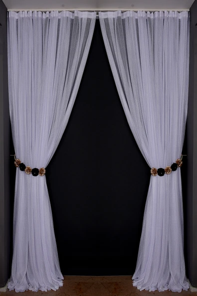 SIK NOKTALI MODEL KIRIK BEYAZ RENK TEK KANAT Hazır Pileli Fon Perde 300*260 ürün görseli 1