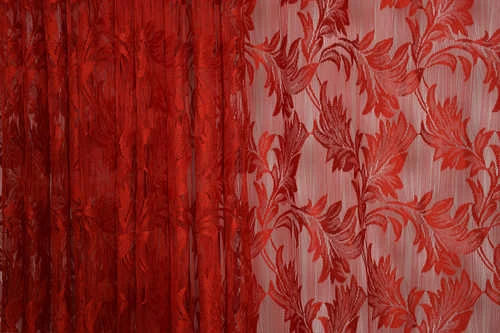 YAPRAK  MODEL KIRMIZI RENK İP PERDE HAZIR DÜĞMELERİ DİKİLMİŞ İP PERDE 300*280 cm - Resim 3