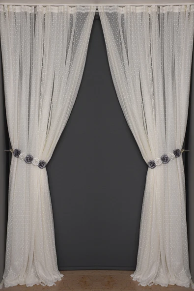 SEYREK NOKTALI MODEL KREM RENK TEK KANAT Hazır Pileli Fon Perde 300*260 ürün görseli