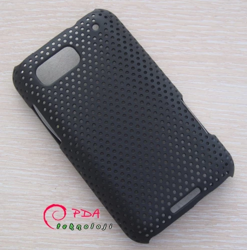 Defy MB525 ile Uyumlu Delikli Sert Kauçuk Kılıf