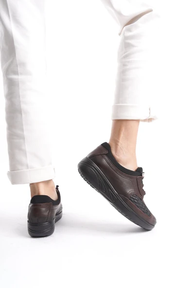 MİYA KAHVE Hakiki Deri Tam Ortopedik Kemik Çıkıntısına uygun Lastik Bağcıklı - 2