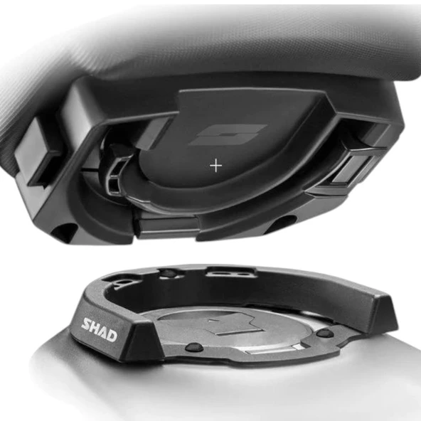 SHAD T010CS DEPO ÜSTÜ ÇANTA BAĞLAMA DEMİRİ TRIUMPH ürün görseli 1