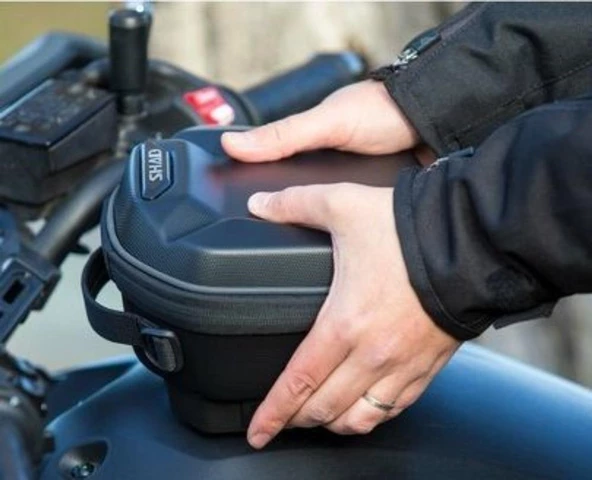 SHAD T010CS DEPO ÜSTÜ ÇANTA BAĞLAMA DEMİRİ TRIUMPH - Resim 5