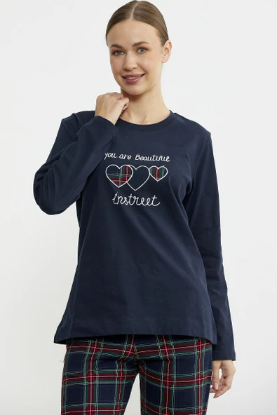 Nakış Detaylı Ekose Pijama Takım - Lacivert - 4
