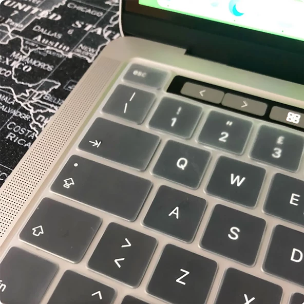 Apple Macbook 13.3' Air A1932 - Klavye Koruyucu Transparan Buzlu Silikon Ped - 3