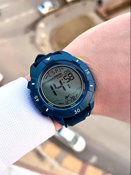 Reebok Silikon Kordon 50 Mt Suya Dayanıklı Dijital Seri Büyük Kasa Spor Erkek Kol Saati RV.PBIG-BG04 - Resim 2