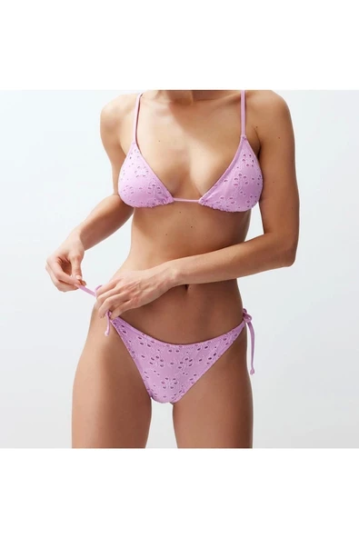 Yeni Düz Üçgen Normal Bel Brazilian Pembe Üçgen Bağlamalı Premium Kumaşlı Regular Bikini Takımı