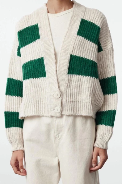 Kadın Moda Şık Crop V Yaka Regular Crop Yumuşak Dokulu Triko Hırka