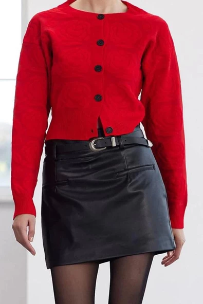 Kadın Moda Şık Crop Bisiklet Yaka Regular Crop Yumuşak Dokulu Gül Örgülü Ceket Görünümlü Triko Hırka
