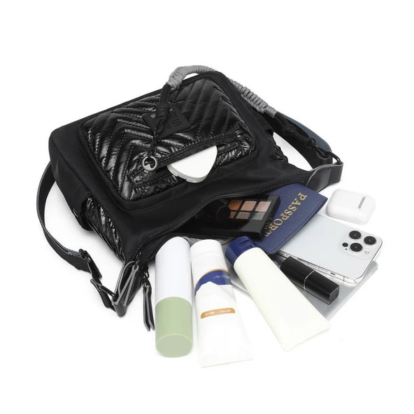 Smart Bags Parlak Kumaş Çapraz Askılı Kadın Postacı Çantası 3251 - 7