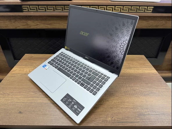 Acer Aspire 3 A315-58-546X Intel Core i5 1135G7 8GB RAM 256GB SSD 15.6" FHD NX.ADDEY.004 (İKİNCİ EL) - 4