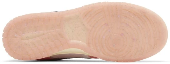 Nike Dunk Low LX Barbie Spor Ayakkabı - Resim 4