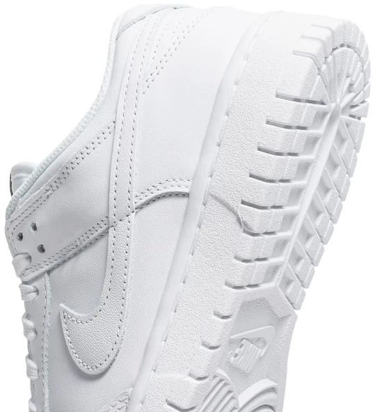 Nike Dunk Low Triple White Spor Ayakkabı - 9