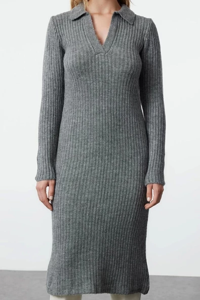Kadın Moda Şık Midi Boy Polo Yaka Regular Triko Yumuşak Dokulu Elbise