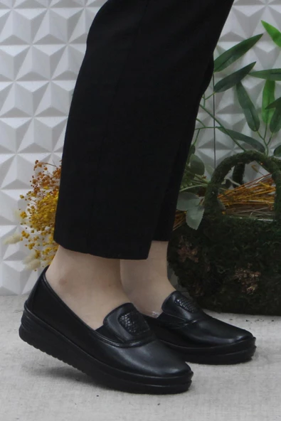 Fort Safir 1262 Siyah Ortopedik Ayakkabı Günlük Kadın Ayakkabı ürün görseli