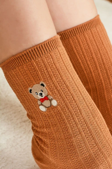 Turuncu Nakışlı Ayıcık Desenli Uzun Soket Çorap - 2