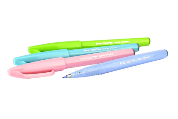 Pentel Brush Sign Pen Fırça Uçlu Kalem 4'lü Set - Pastel Renkler