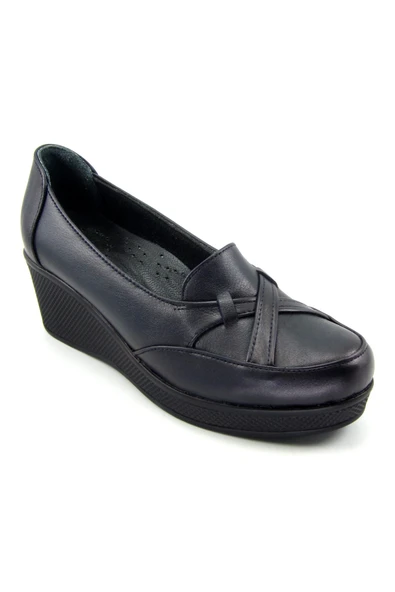 Erkan Saçmacı Shay Lacivert Hakiki Dana Derisi Çapraz Bant Detaylı Dolgu Topuklu Günlük Ayakkabı ürün görseli