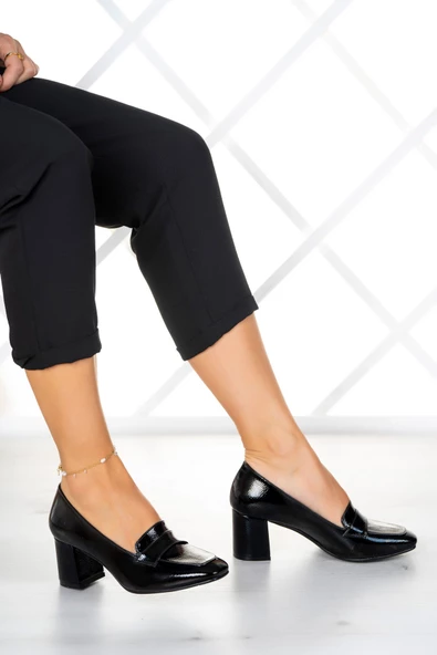 Erkan Saçmacı Della Siyah Rugan Kalın Topuklu Ayakkabı - 2