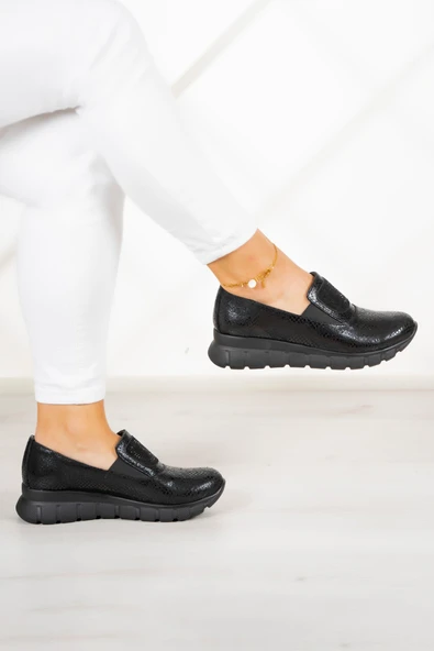 Erkan Saçmacı Morena Siyah Yılan Hakiki Dana Derisi Taşlı Günlük Ayakkabı ürün görseli