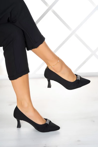 Erkan Saçmacı Wendy Siyah Krep Taş Tasarımlı Ayakkabı