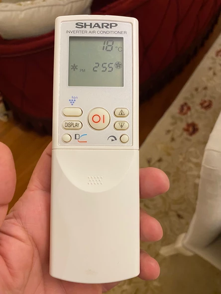 SHARP KLİMA KUMANDASI ürün görseli 1