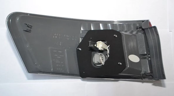 Toyota Avensis Sağ Stop (2010-2011) 2.0, 1.8, 1.6 8155105250 - Resim 2