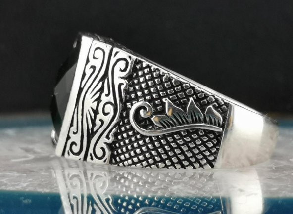 Özel İşlemeli Yeşil Zirkon Taşlı 925 Ayar Gümüş Yüzük - Resim 5