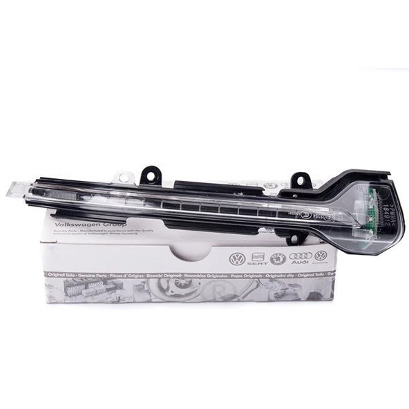 Seat İbiza Kapi Ayna Sinyali Sol (2001-2020) 1.0, 1.0 TSI 5F0949101A ürün görseli