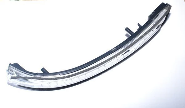 Nissan Qashqai Kapi Ayna Sinyali Sağ (2013-2016) 1.5 DCI, 1.6 DCI, 1.2 DIG-T 261604BA0C ürün görseli