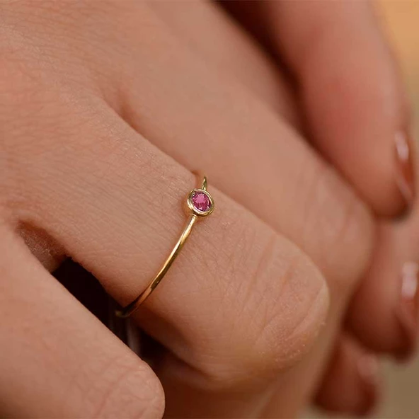 14 Ayar Altın Renkli Taşlı Tel Yüzük - Resim 2