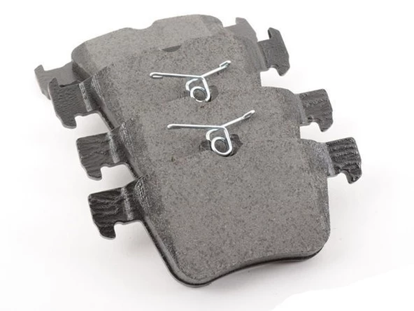 Seat Leon Arka Fren Balatasi (2017-2021) 1.4TSI, 1.6 TDI, 1.0 TSI, 1.5 TSI, 1.2 TSI 8V0698451A ürün görseli 1