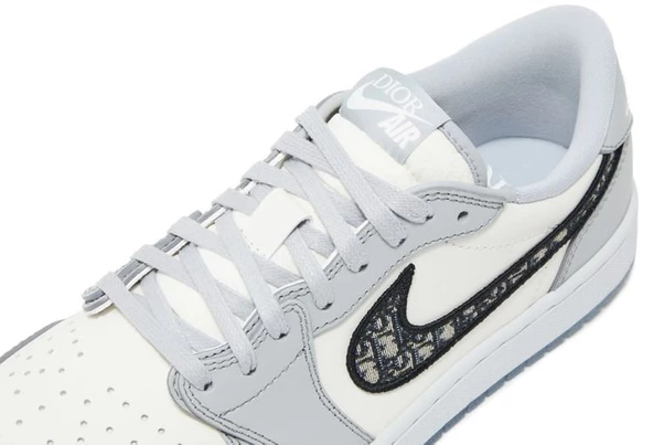 Nike Air Jordan 1 Low Dior Spor Ayakkabı - 10