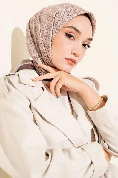 MK Desen Soft Eşarp Kestane ürün görseli 1