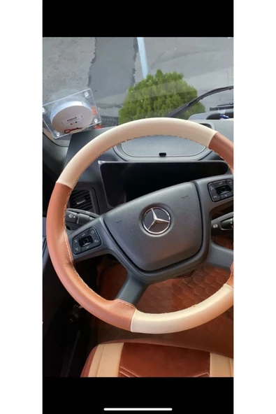 DİKİŞLİ DİREKSİYON KILIFI TABA/BEJ DERİ BEJ DİKİŞLİ MERCEDES TIR KAMYON İÇİN ürün görseli