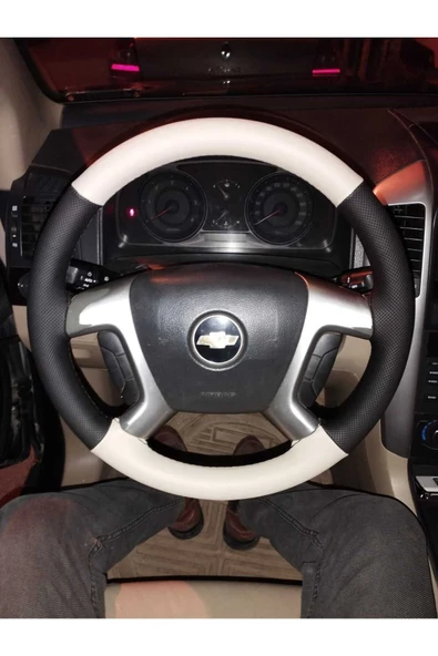 DİKİŞLİ DİREKSİYON KILIFI SİYAH/BEJ DERİ SİYAH DİKİŞLİ CHEVROLET CAPTİVA İÇİN, ürün görseli