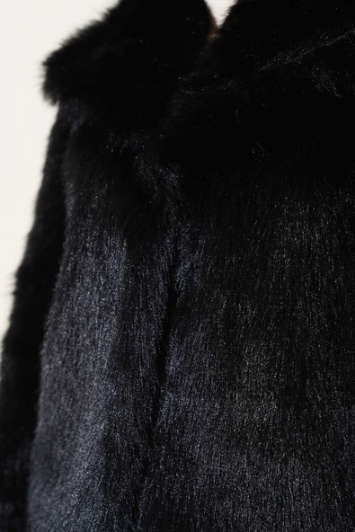 Astarlı Kürk Mont Siyah - Resim 4