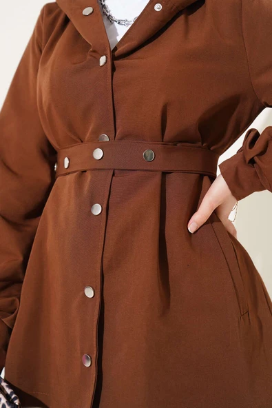 Kapşonlu Çıt Çıt Kısa Trenç Kahve - Resim 4