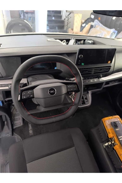 Dikişli Direksiyon Kılıfı Damarlı Deri Kırmızı Dikişli Opel Vivaro Için - Resim 3