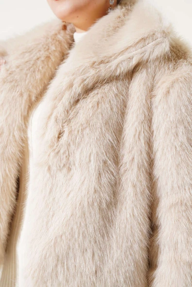 Astarlı Kürk Mont Bej - Resim 4