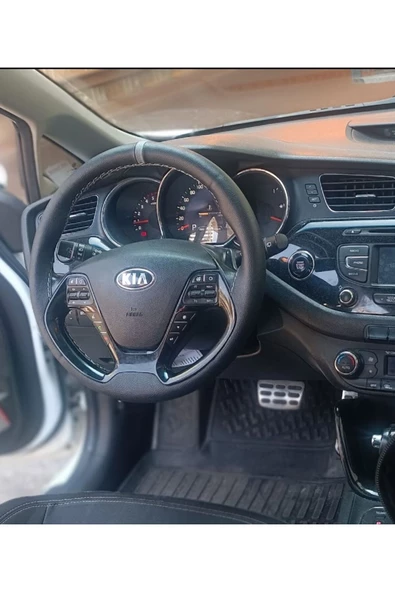 DİKİŞLİ DİREKSİYON KILIFI DAMARLI SİYAH DERİ GRİ YÜZÜK/DİKİŞ KİA CEE'D   Uyumlu ürün görseli