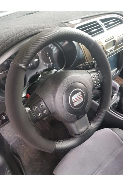 DİKİŞLİ DİREKSİYON KILIFI KARBON/NUBUK SİYAH DİKİŞLİ SEAT İÇİN ürün görseli