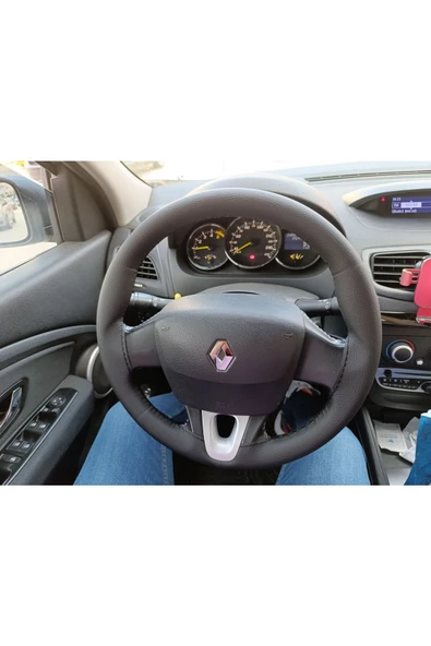 DİKİŞLİ DİREKSİYON KILIFI DAMARLI SİYAH DERİ SİYAH DİKİŞLİ RENAULT FLUENCE İÇİN ürün görseli