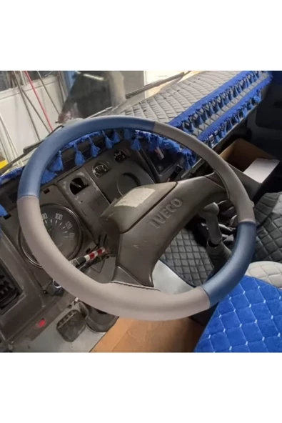 DİKİŞLİ DİREKSİYON KILIFI MAVİ/GRİ DERİ SİYAH DİKİŞLİ IVECO KÜÇÜK KAMYON İÇİN ürün görseli
