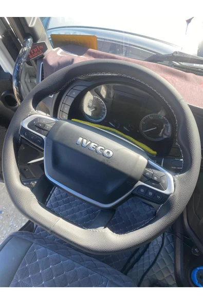 DİKİŞLİ DİREKSİYON KILIFI SİYAH DERİ GRİ DİKİŞLİ IVECO TIR KAMYON